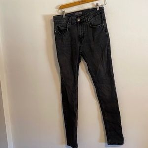 ZARA MAN SOLID BLACK JEANS SIZE 32